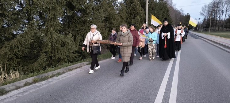 Ze św. Janem Pawłem II po Biadolinach