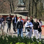 Jasna Góra. Pielgrzymka maturzystów - Droga Krzyżowa 