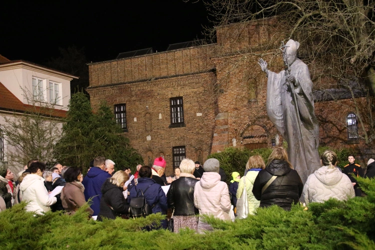 Płock. Czuwanie papieskie