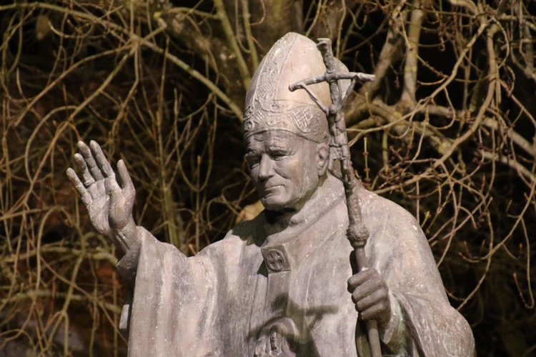 Płock. Czuwanie papieskie