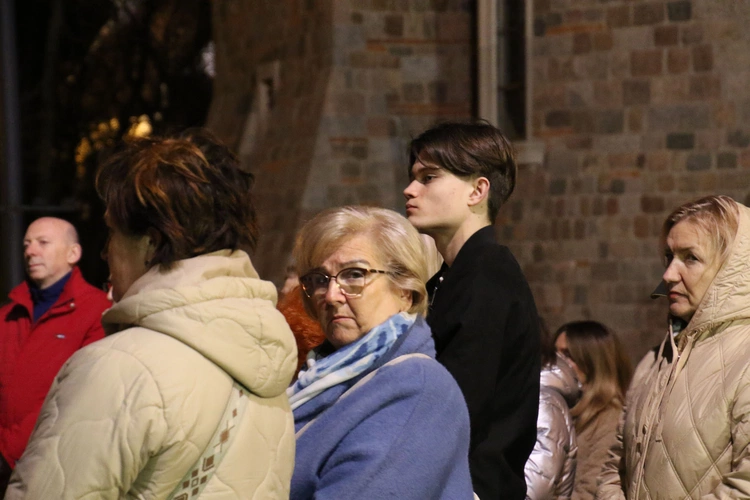 Płock. Czuwanie papieskie