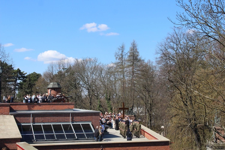 Jasna Góra. Pielgrzymka maturzystów