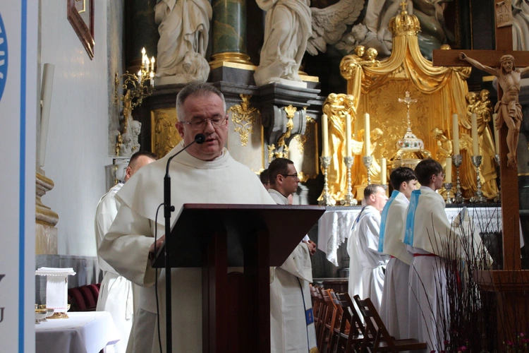 Jasna Góra. Pielgrzymka maturzystów
