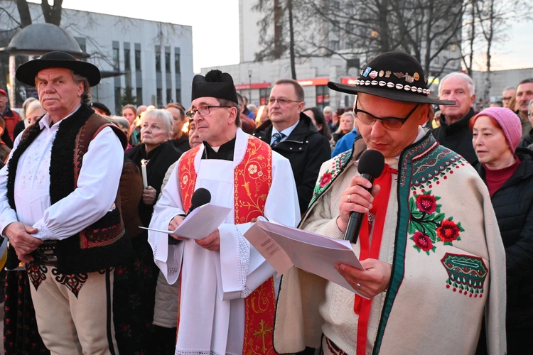 XXIII Miejska Droga Krzyżowa w Nowym Targu 
