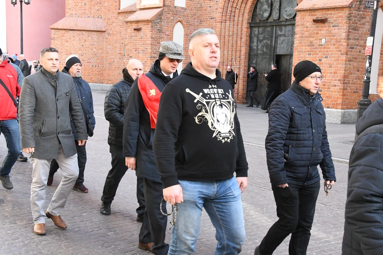 7 lat Męskiego Różańca