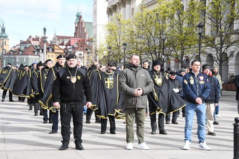 7 lat Męskiego Różańca