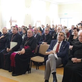 Nie ma go tu, a żyje wśród nas