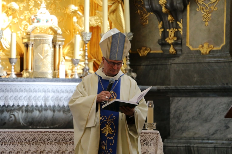 Jasna Góra. Pielgrzymka maturzystów - Msza św.