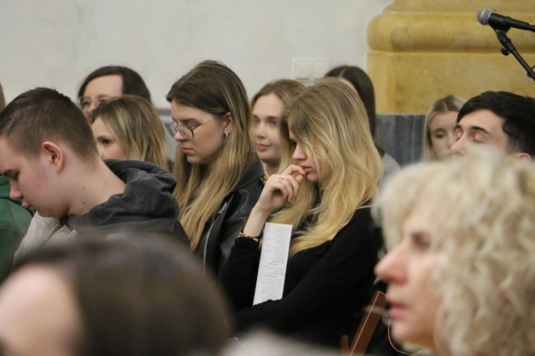 Jasna Góra. Pielgrzymka maturzystów - Msza św.