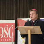 Powiśle Dąbrowskie pamięta o śp. abp. Zygmuncie Zimowskim