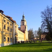 Wiosna wokół Starego Opactwa 