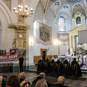 Tysiąclecie Królestwa Polskiego świętowane w Ostrowcu Świętokrzyskim