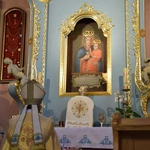 Relikwie św. Jana Pawła II dla parafii w Gowarczowie