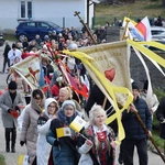 Relikwie św. Jana Pawła II dla parafii w Gowarczowie