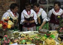 Wystawa stołów wielkanocnych w Brożcu