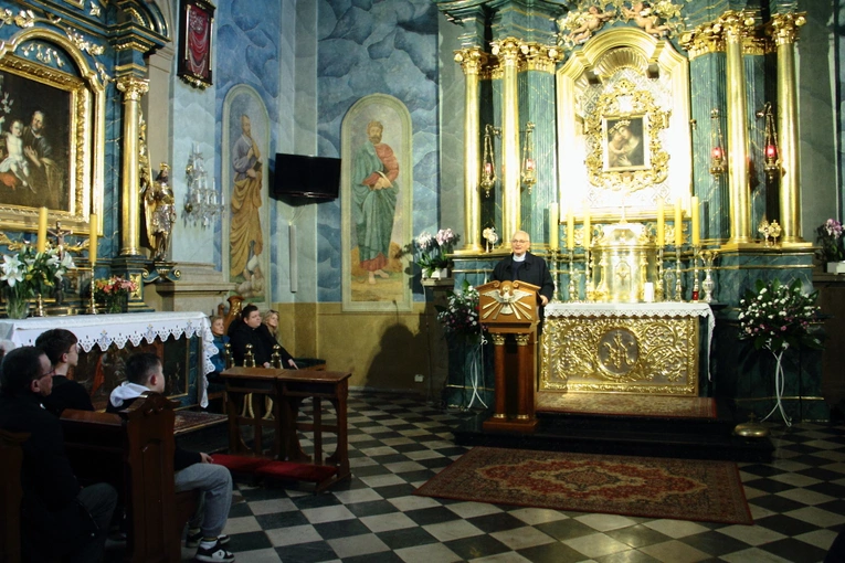 W odwiedzinach w parafii Narodzenia NMP w Myślenicach