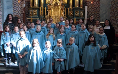 W odwiedzinach w parafii Narodzenia NMP w Myślenicach