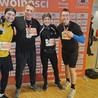 Church Squad z medalem Energa Gdańsk Maratonu