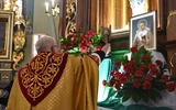 Będzie mu tu dobrze, bo wśród swoich