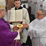 Błogosławieństwo do posługi lektorów i akolitów