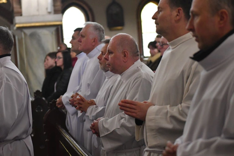 Błogosławieństwo do posługi lektorów i akolitów
