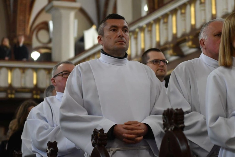 Błogosławieństwo do posługi lektorów i akolitów