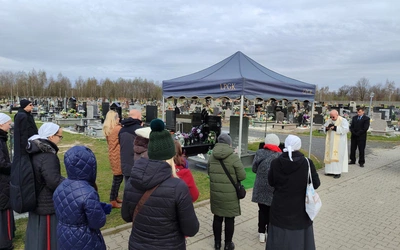 Legnica. Pochówek martwo urodzonych dzieci
