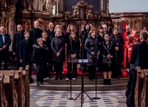 "Słońce nagle zgasło". Koncert pieśni wielkopostnych w Trzebnicy