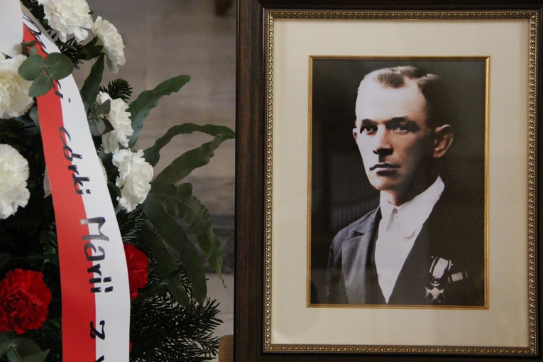 Upamiętnienie Stanisława Berowskiego w Podegrodziu