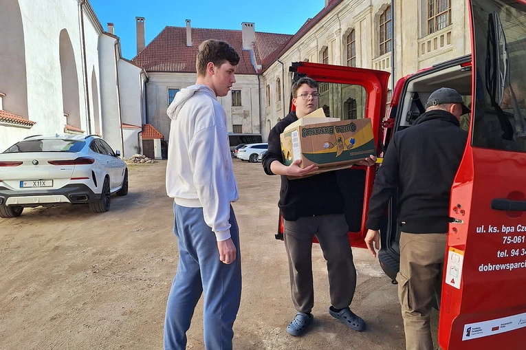 Akcja "Paczka na Kresy"