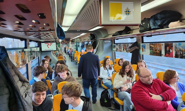 Śląskie. Pociąg papieski z Katowic do Częstochowy