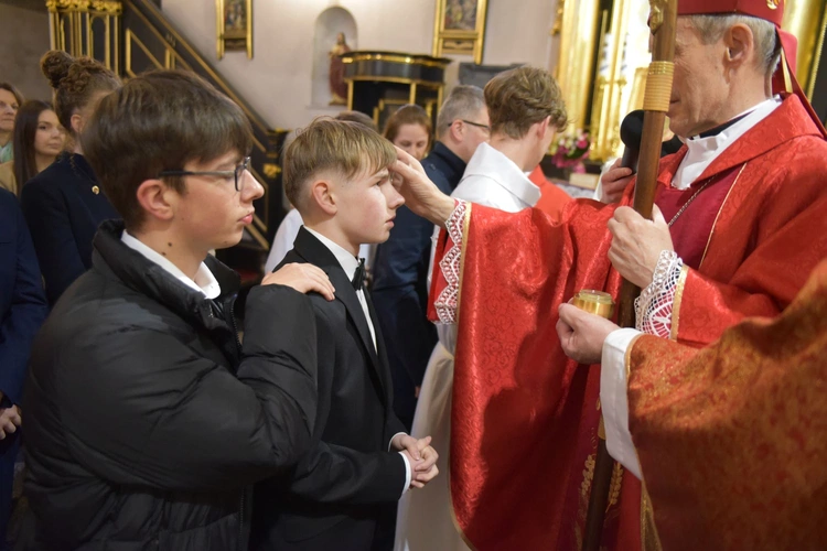 Bierzmowanie w Nowym Wiśniczu 2025