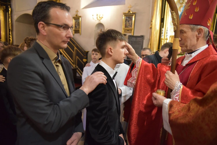 Bierzmowanie w Nowym Wiśniczu 2025