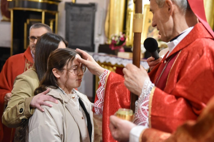 Bierzmowanie w Nowym Wiśniczu 2025