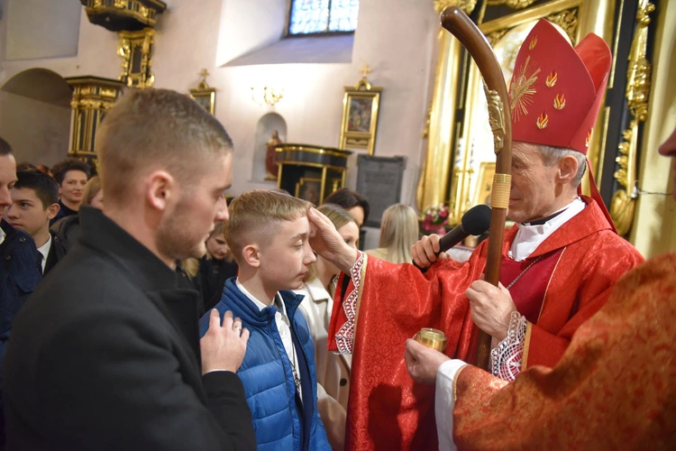 Bierzmowanie w Nowym Wiśniczu 2025