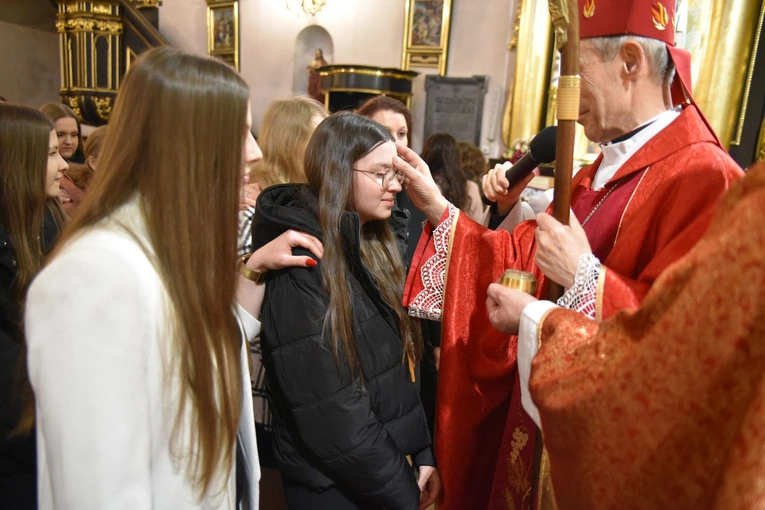 Bierzmowanie w Nowym Wiśniczu 2025