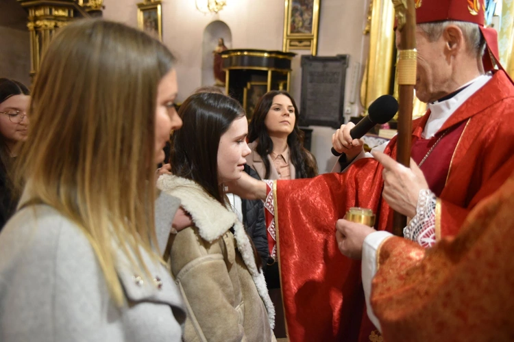 Bierzmowanie w Nowym Wiśniczu 2025