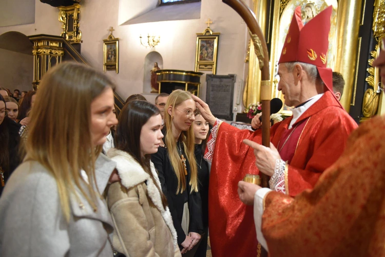 Bierzmowanie w Nowym Wiśniczu 2025