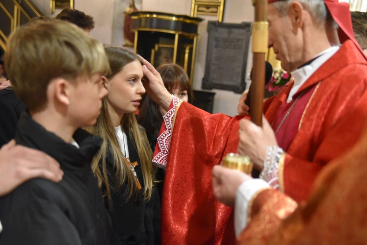 Bierzmowanie w Nowym Wiśniczu 2025