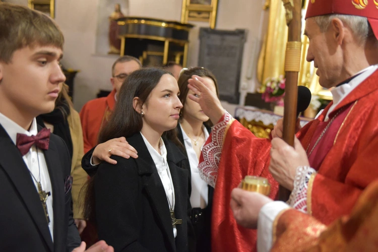 Bierzmowanie w Nowym Wiśniczu 2025
