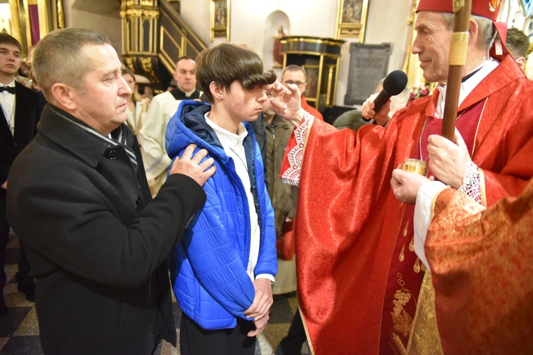 Bierzmowanie w Nowym Wiśniczu 2025