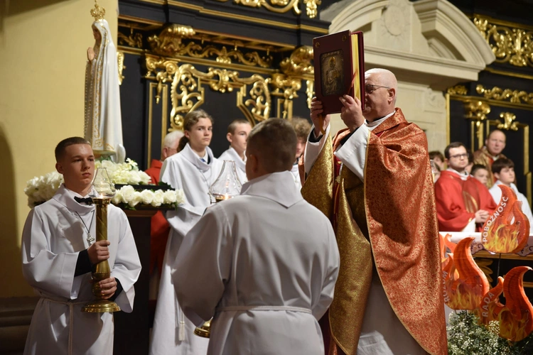 Bierzmowanie w Nowym Wiśniczu 2025