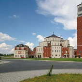 Dwa sanktuaria, dwoje świętych. Tu, na ziemi, siostra Faustyna i Karol Wojtyła minęli się o włos