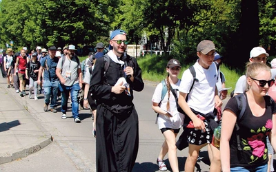  Ks. Krystian Bula na trasie. Informacje i rejestracja na XŚPP do 21 kwietnia na grom-milosierdzie.pl. 