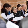 Po liturgii odbył się koncert zespołu Mocni w wierze.
