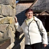 Adela Kiwior  ma w pamięci dawną i obecną, wciąż piękną Machową. 