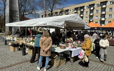 Wielkanocny kiermasz w Nisku.