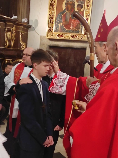 Bierzmowanie w Żegocinie 2025