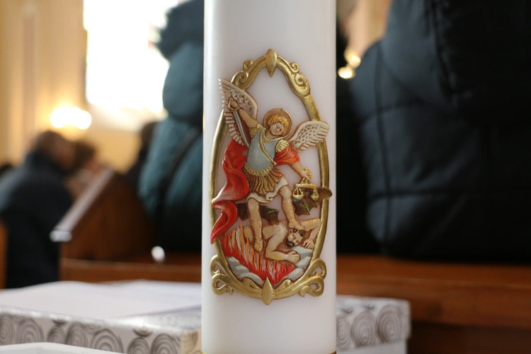 Nasielsk. Poświęcenie figury św. Michała Archanioła