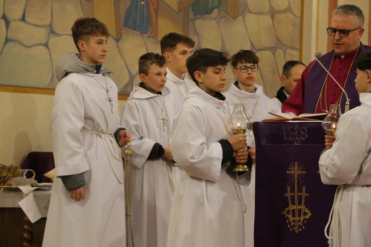 Nasielsk. Poświęcenie figury św. Michała Archanioła